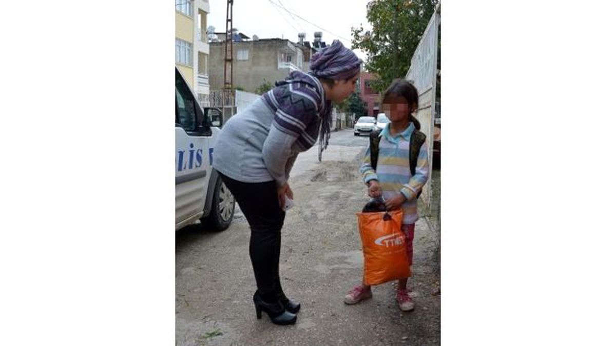 Dilendirilen 3 Kardeşi, Vatandaş Polise Teslim Etti