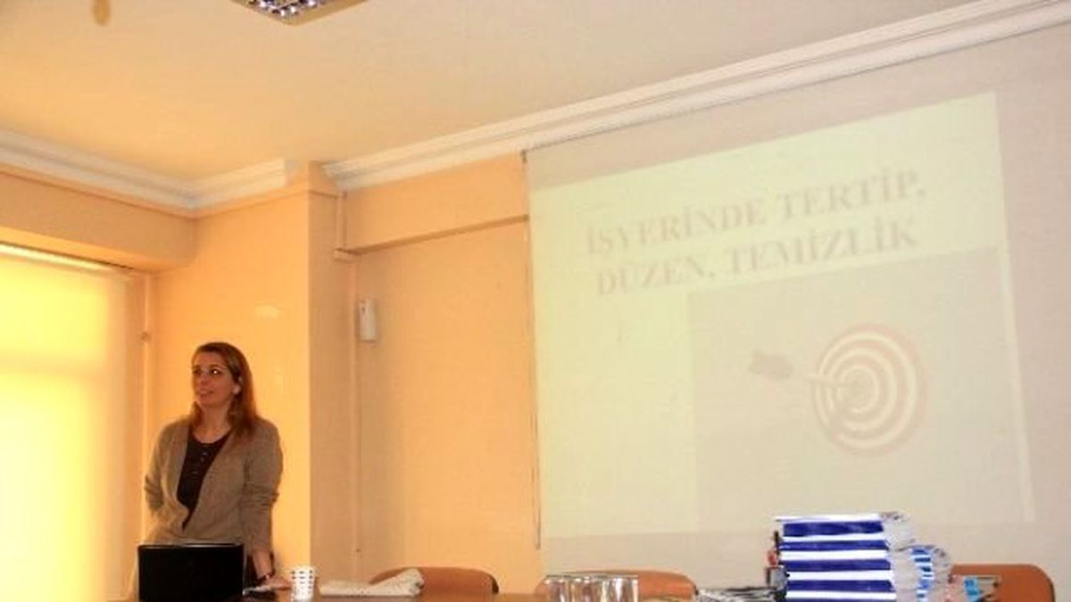 Mühendis Adaylarına "Yalın Üretim Teknikleri" Anlatıldı