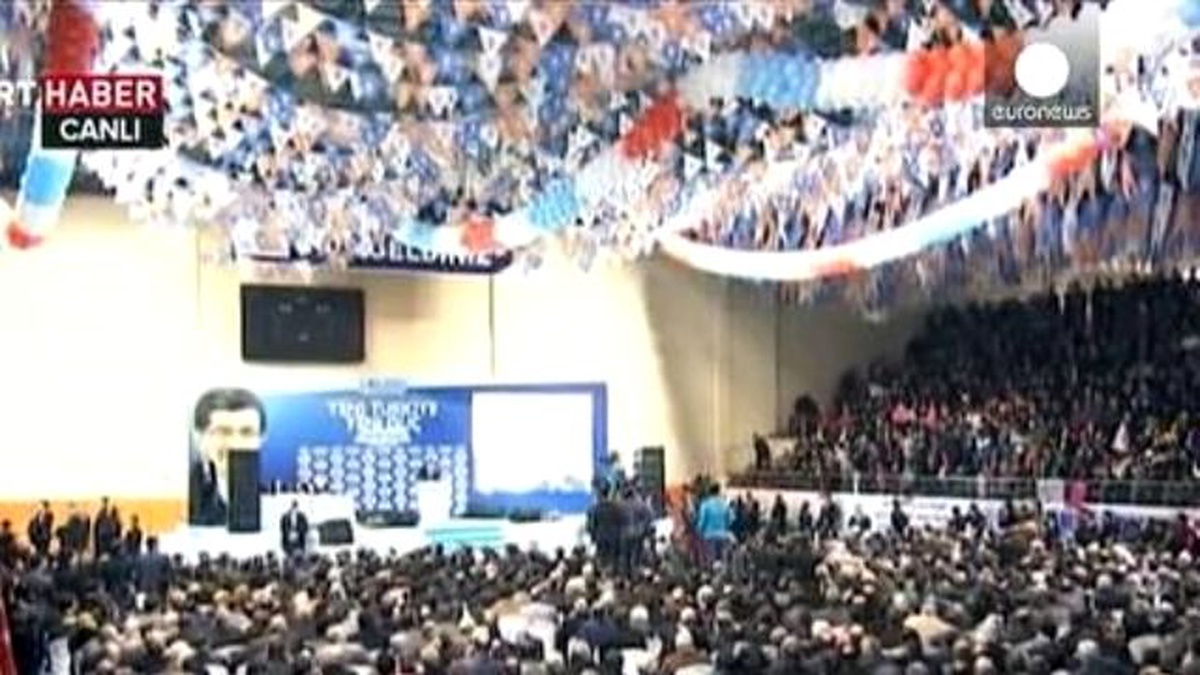 Türkiye\'de 13 İlde "Paralel Yapı" Operasyonu: 25 Kişi Gözaltında