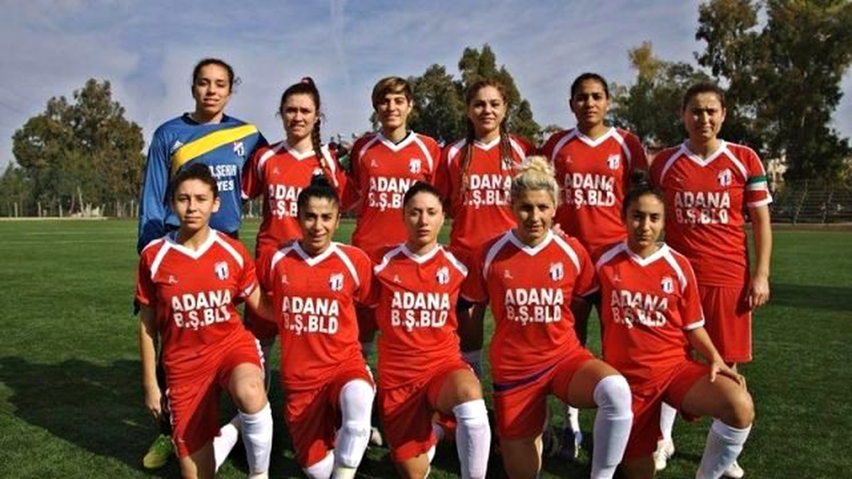 Adana İdmanyurduspor\'da Galibiyet Sevinci
