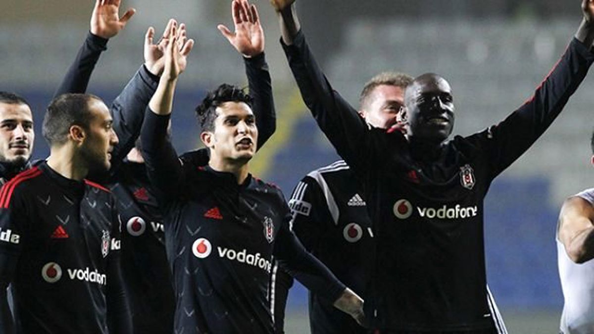 Beşiktaş Liverpool'la Eşleşti, Sosyal Medya Yıkıldı
