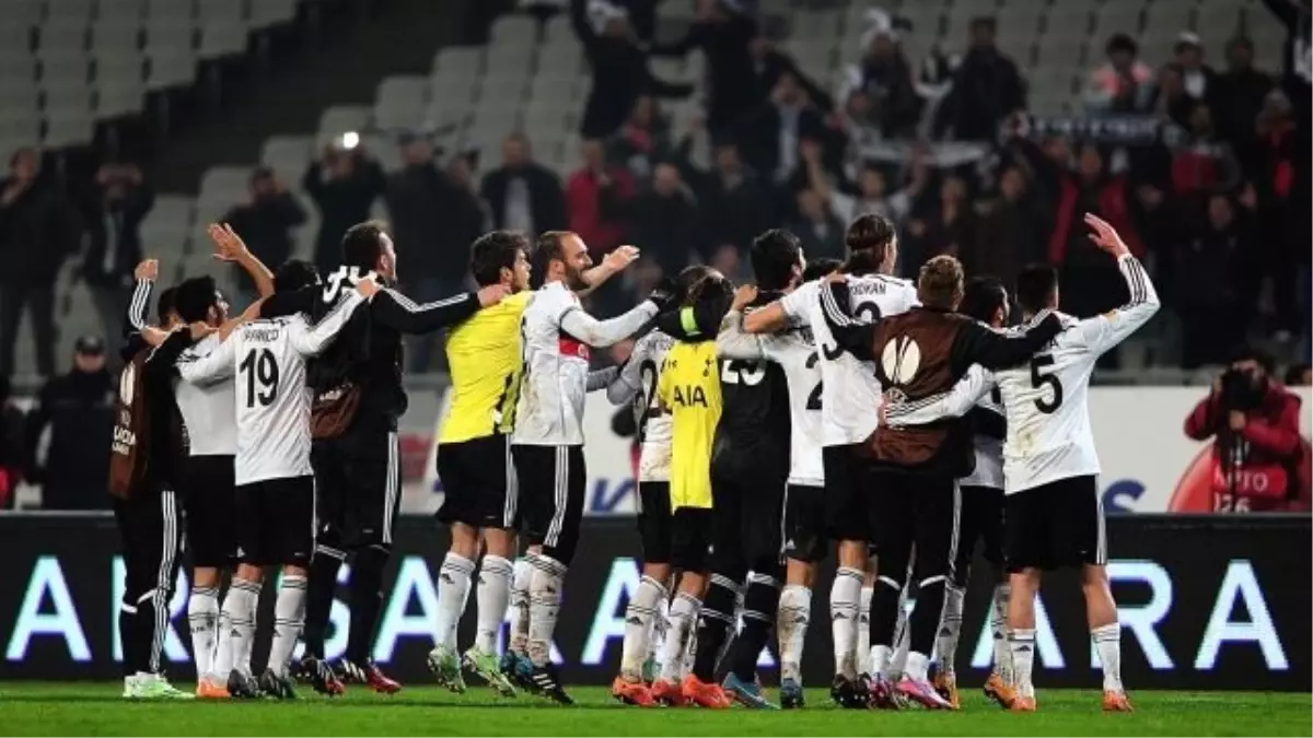 Beşiktaşlı Futbolcuların Liverpool Tepkisi