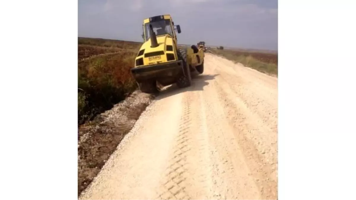 Diyarbakır\'da Yol Yapım Çalışmaları