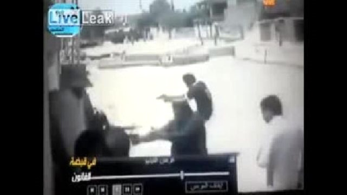 Irak Askerlerinin Silahlı Saldırıya Uğradığı An