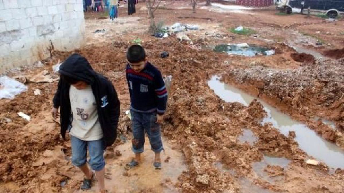 Kamplardaki Suriyeli Çocuklar Soğuk Havanın Pençesinde