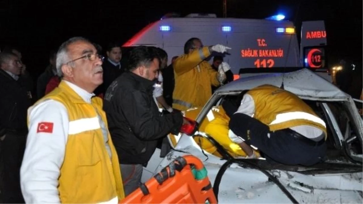 Kırıkkale\'de Kaza: 1 Ölü, 3 Yaralı