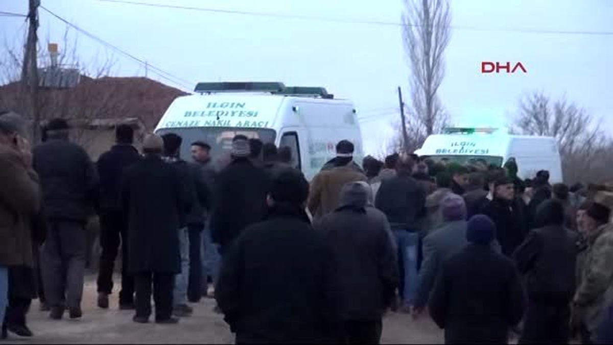 Konya Öldürülen Anne ve Kızı Defnedildi