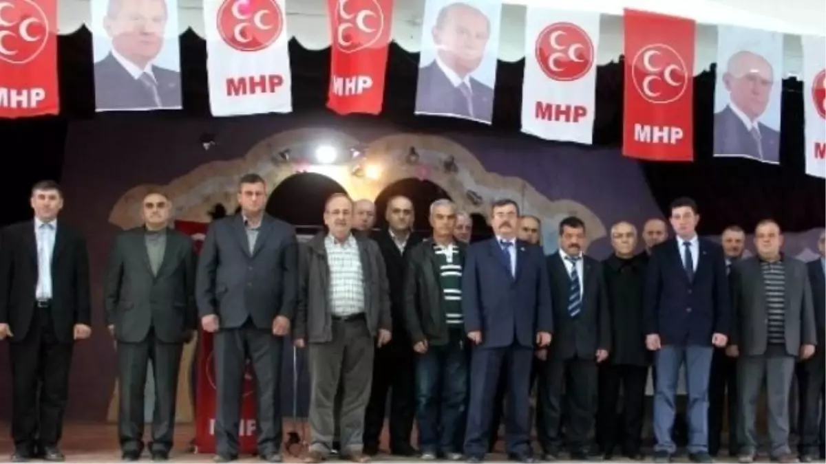 Manyas MHP\'de Kongre Heyecanı