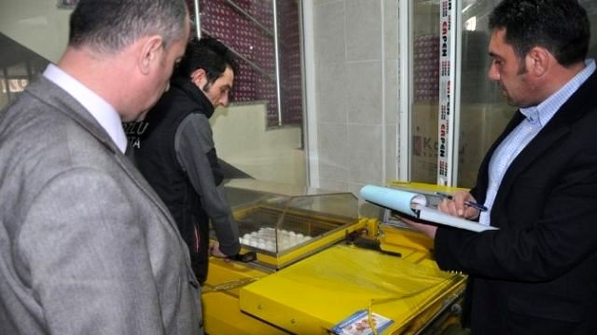 Vali Altıparmak: "Halkımızın Sağlığını Koruma Adına Taviz Vermeyeceğiz"