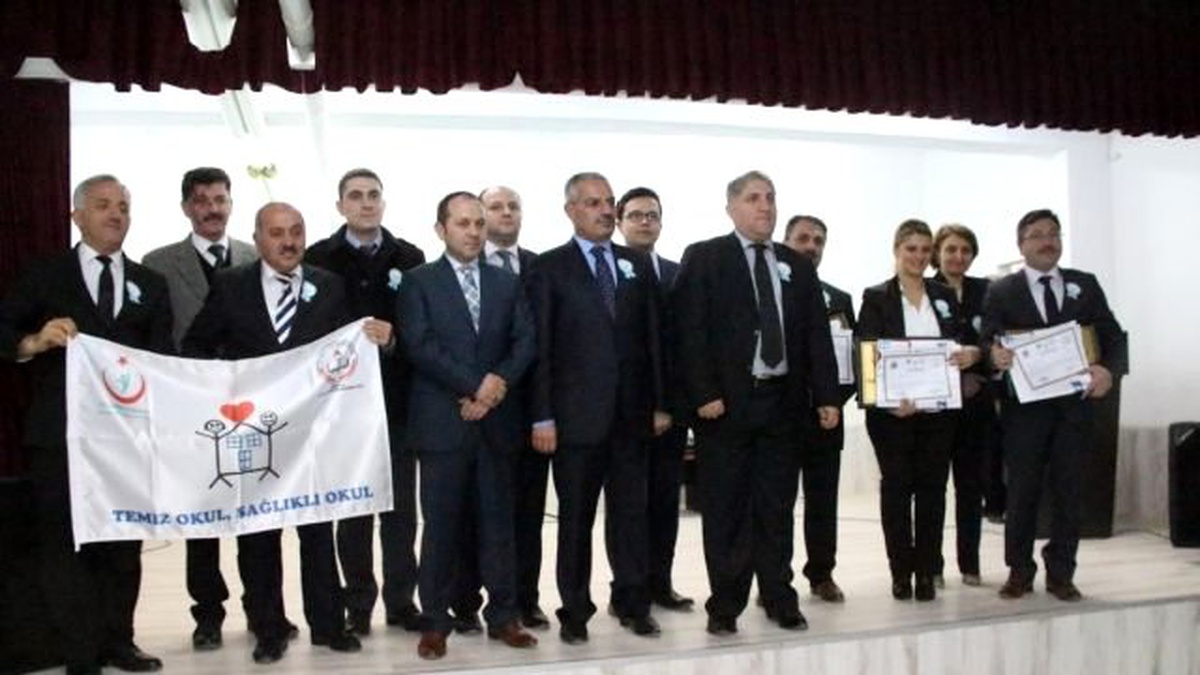 Amasya\'da 30 Okula Beyaz Bayrak Ödülü