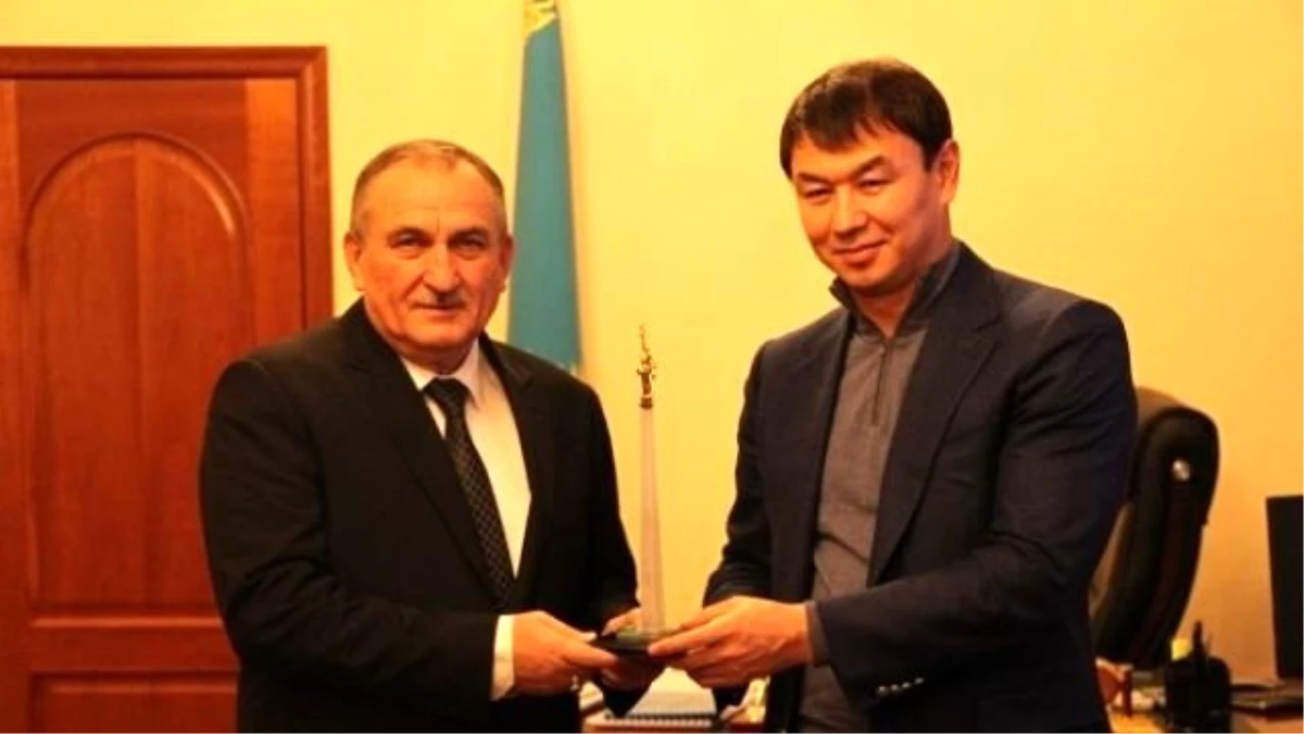Bolu Belediye Başkanı Yılmaz Kazakistan\'da