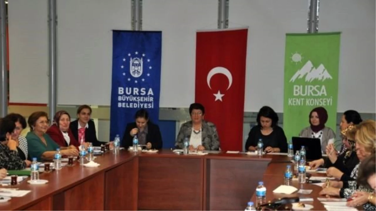 Bursa\'da Bulunan Kadın Kuruluşları Bir Araya Geldi