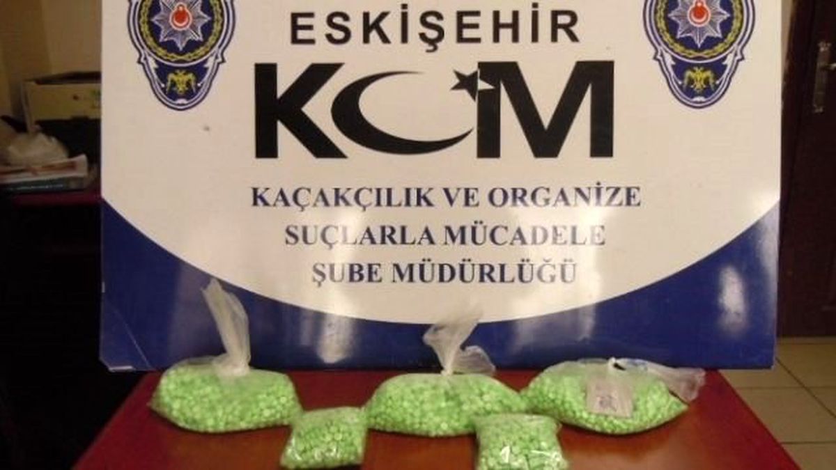 Eskişehir\'de 4 Bin 950 Adet Uyuşturucu Hap Ele Geçirildi