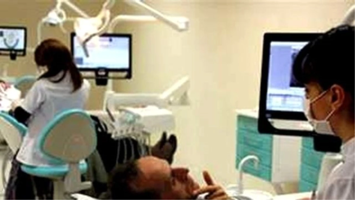 Karaer: "Diş Hekimleri ve Ağız Diş Sağlığı Merkezi Çalışanları Çözüm Bekliyor"