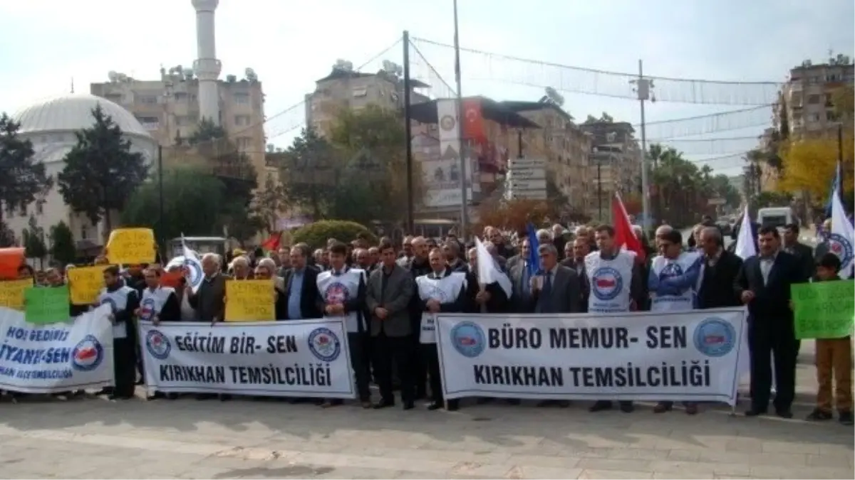 Kırıkhan\'da Toplantı ve Yürüyüş Yerleri Belirlendi