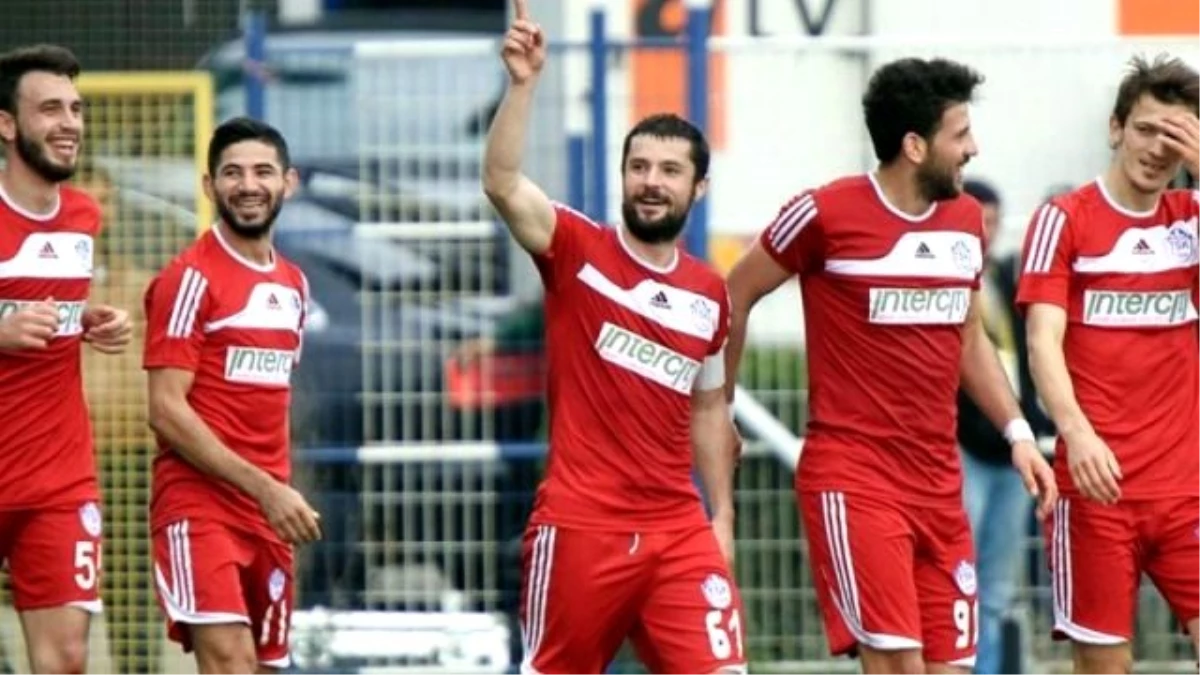 Sivasspor, Tuzlaspor\'a da Yenildi: 3-1