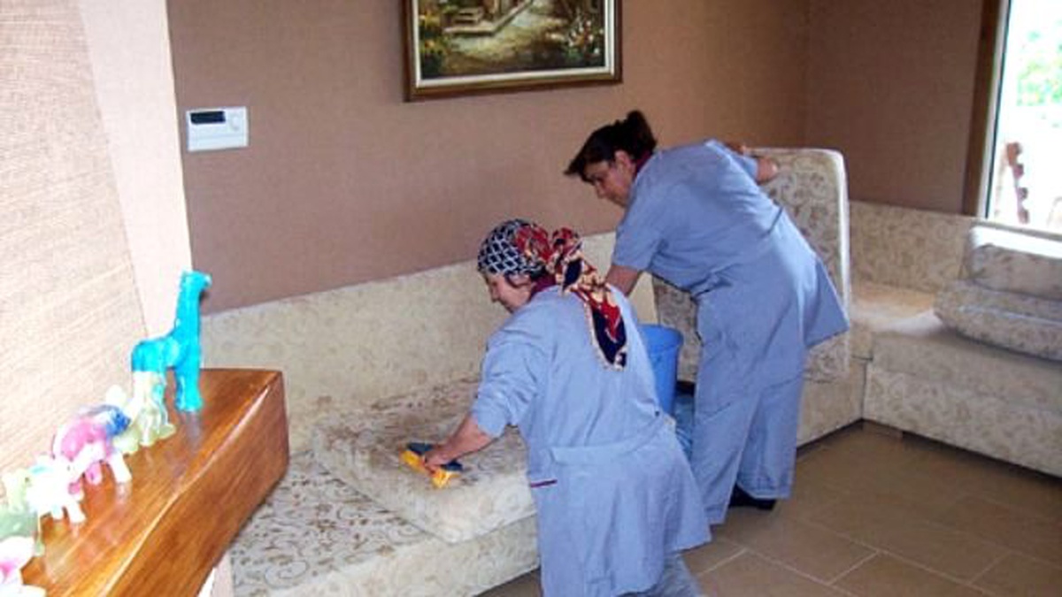 100 Fakir Aileye "Hizmetçi" Veriliyor!