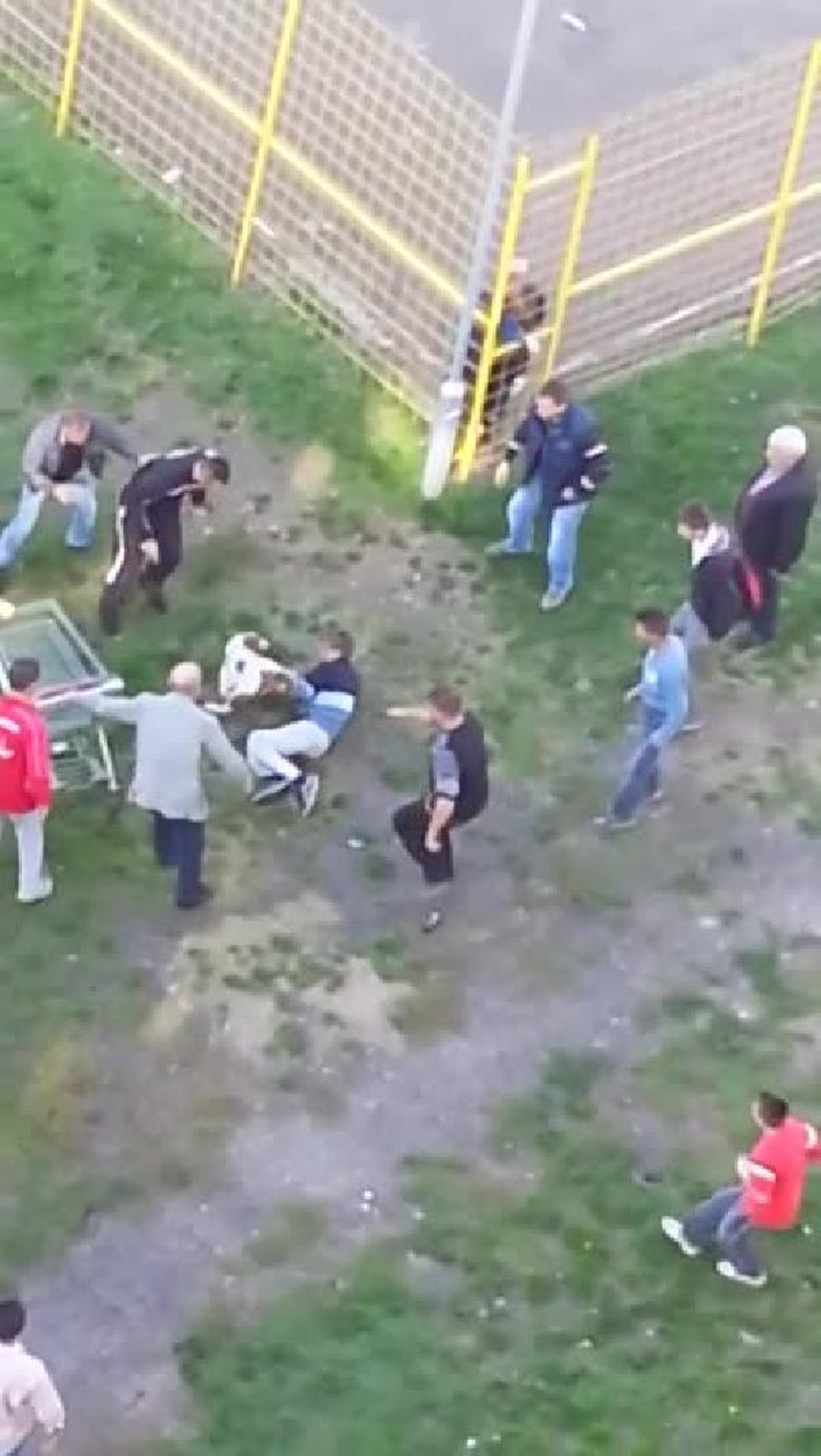 12 Yaşındaki Çocuğu Pitbullun Dişlerinden Zor Kurtardılar