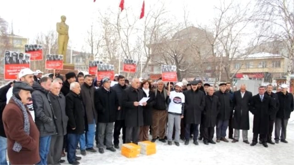 Ardahan\'da CHP\'den 17 Aralık Protestosu
