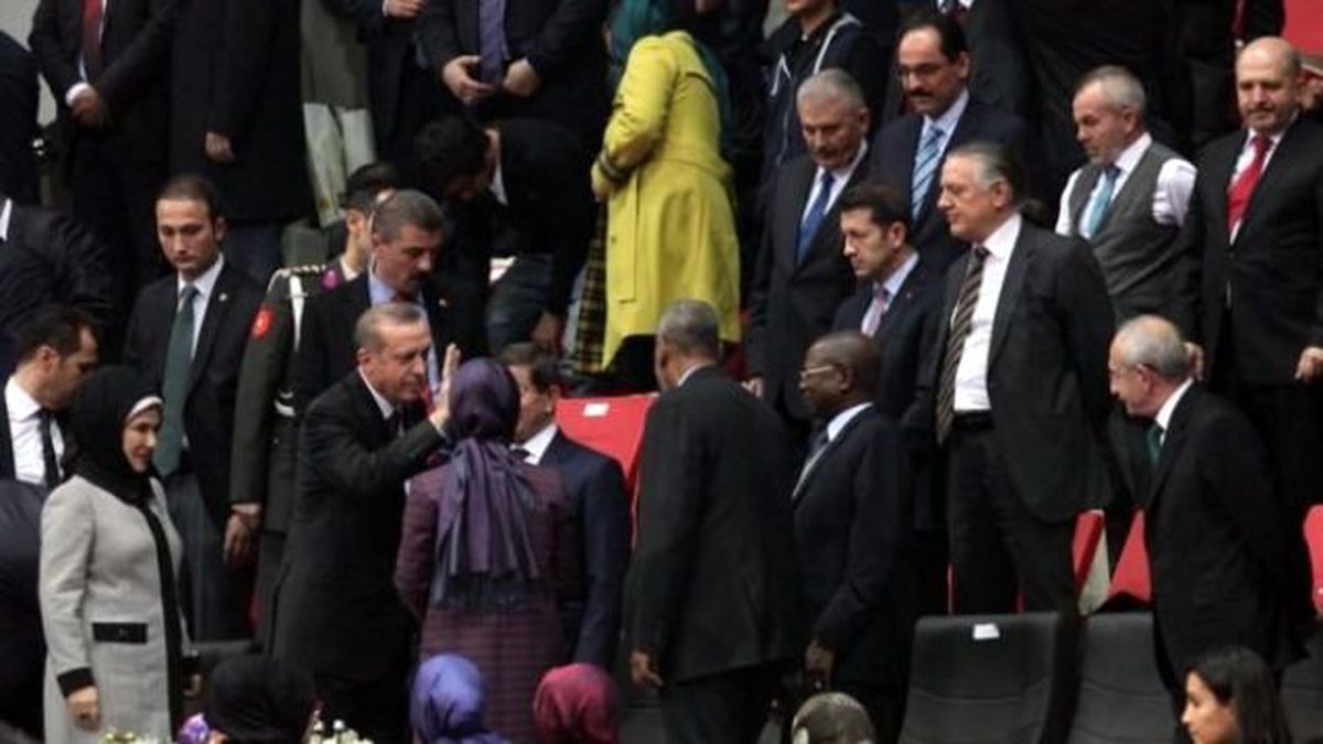 Kılıçdaroğlu\'na Uzaktan Selam