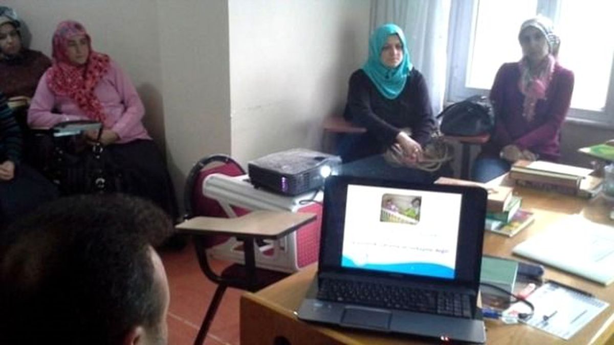 Koyulhisar\'da Aile ve Dini Rehberlik Bürosu Çalışmalarını Sürdürüyor