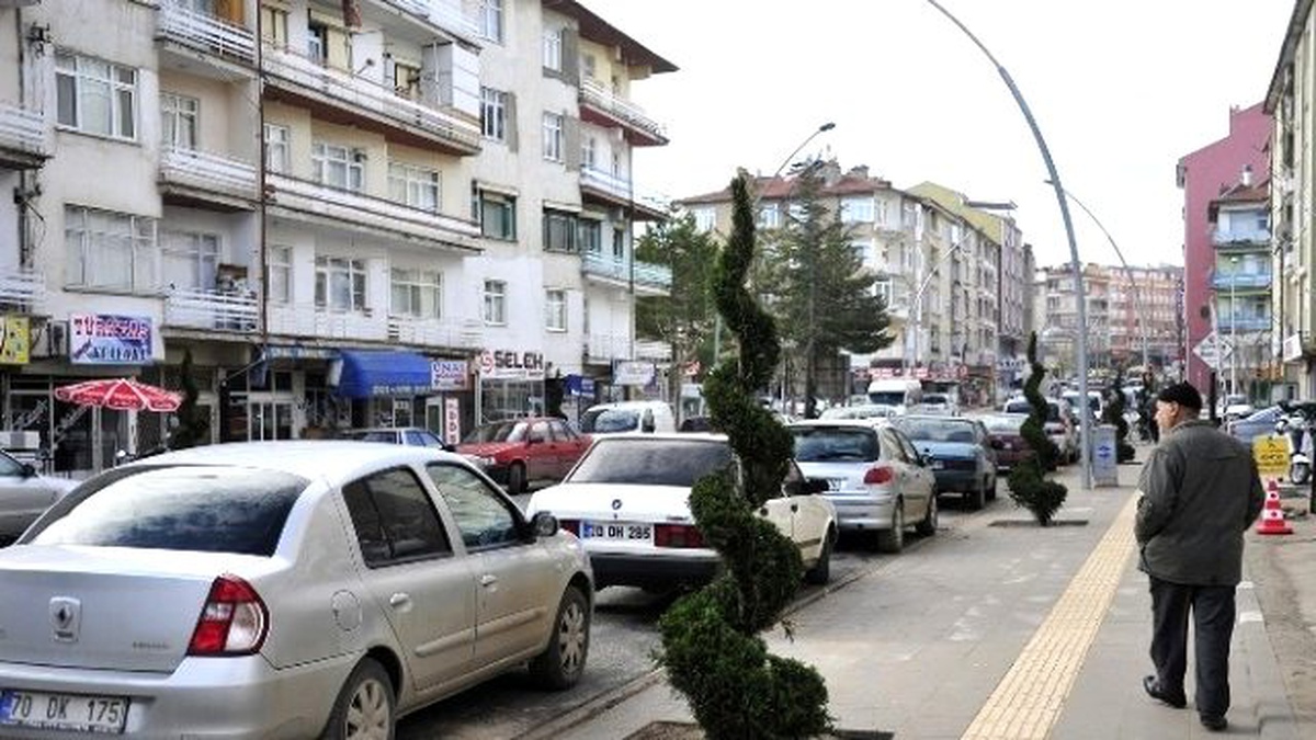 Yunus Emre Caddesi Estetik Bir Görünüme Kavuştu