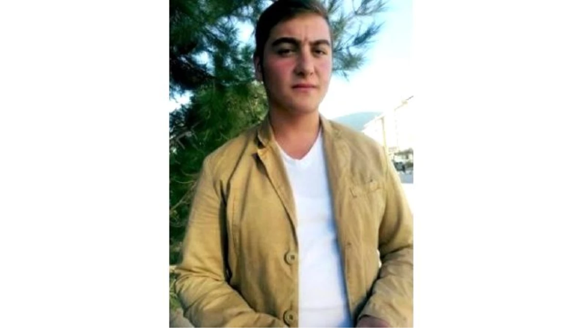 5 Gündür Aranan Kayıp İki Liseli İstanbul\'a Gitmiş