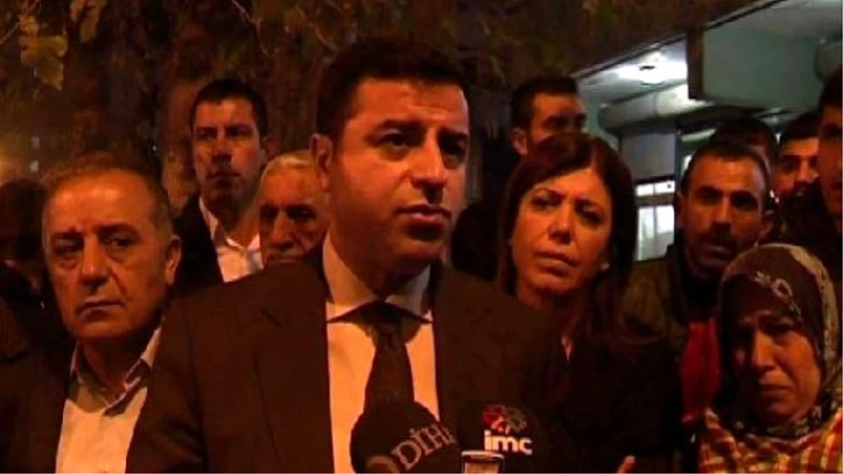 Demirtaş: İnfazlara Karşı Direnişte Sokak Meşrudur