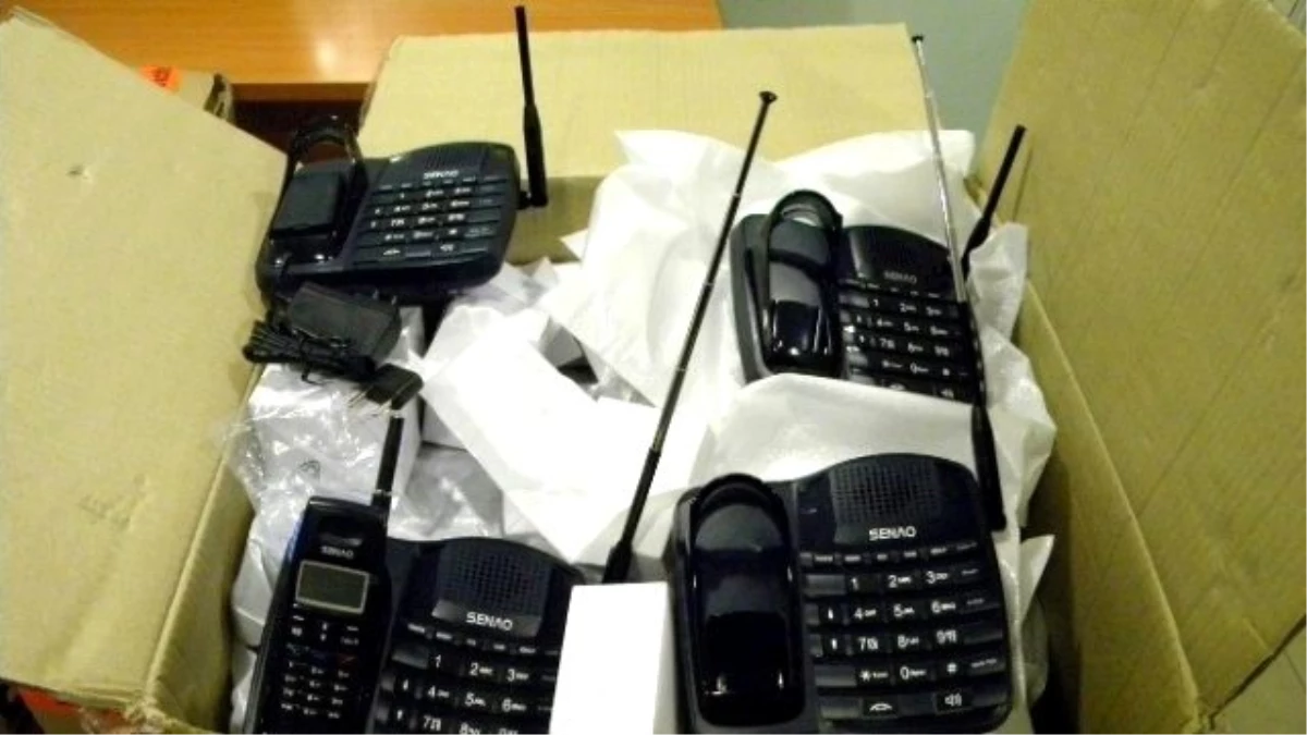 Hamzabeyli\'de 700 Bin TL\'lik Kaçak Telefon Ele Geçirildi