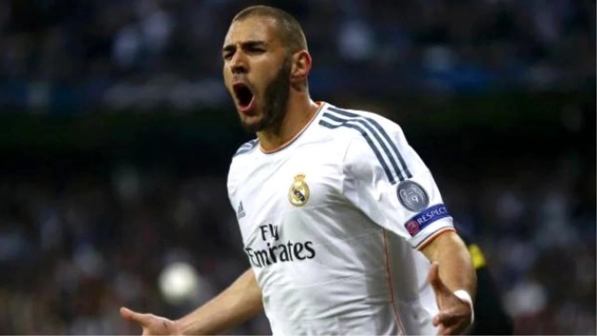 Liverpool, Benzema\'nın Peşinde