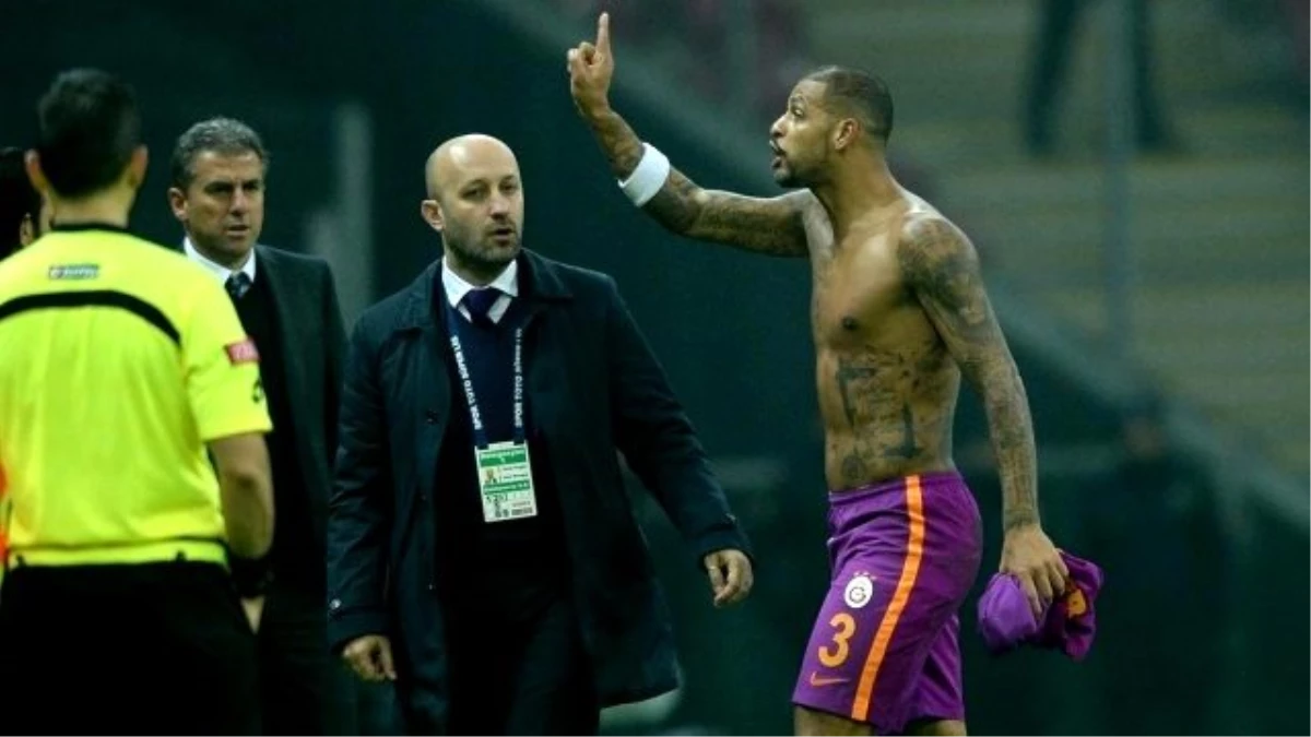 Galatasaray\'da Felipe Melo Gençlerbirliği Maçında Yok