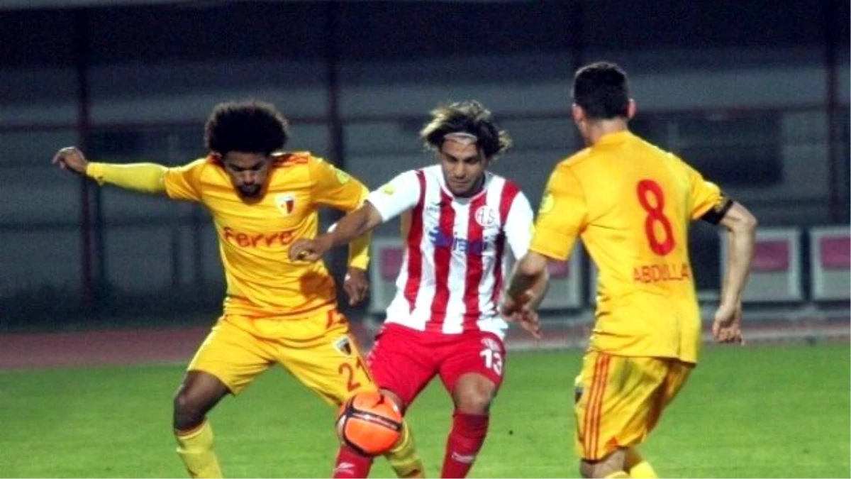 Antalyaspor, Kayserisporu 2-0 Mağlup Etti