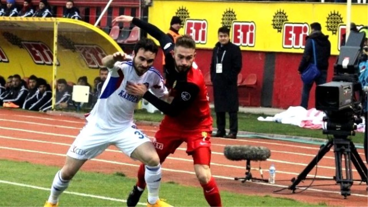 Eskişehirspor, Kardemir Karabüksporu Ağırlıyor