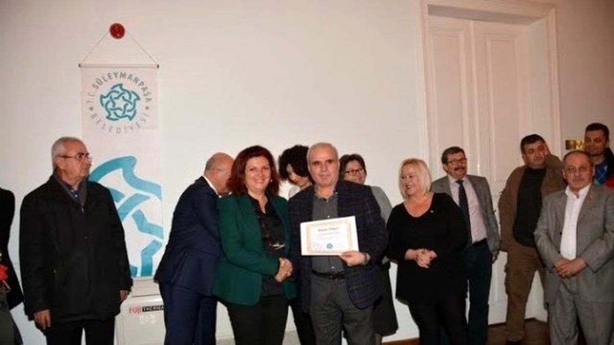 Süleymanpaşa\'nın Kurtuluş Coşkusuna Katılanlar Teşekkür Belgelerini Aldı