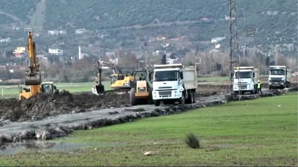 En Uzun" Demiryolu Tünelinin 250 Metresi Açıldı