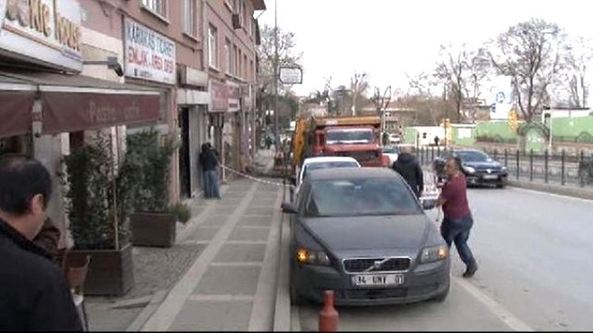 Erdoğan\'ın Evinin Yakınında Doğalgaz Borusu Patladı