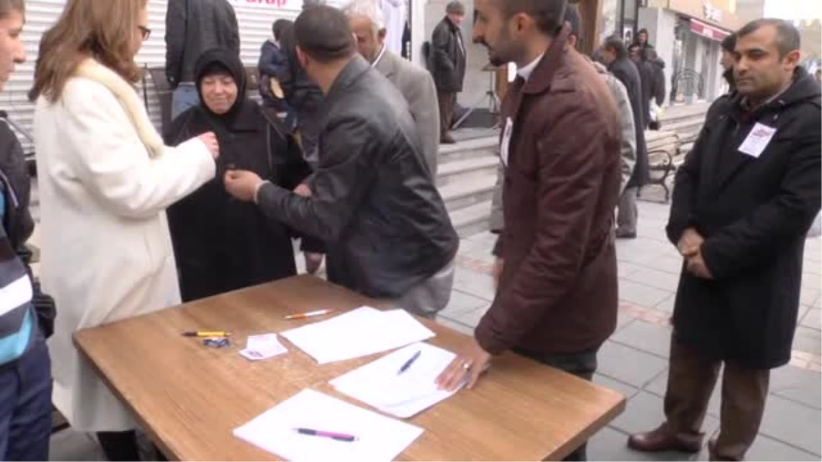 Hızlı Tren Talep Ederken Protesto Edildi