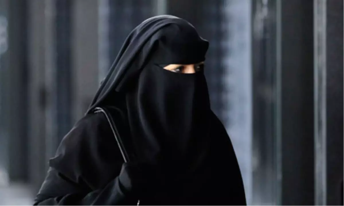 İsviçre\'de "Burka" Araştırması