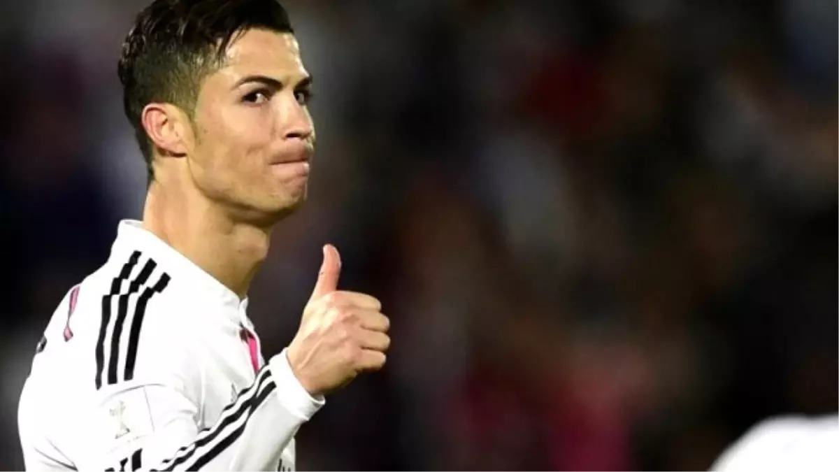 Ronaldo\'nun Heykeli Dikildi