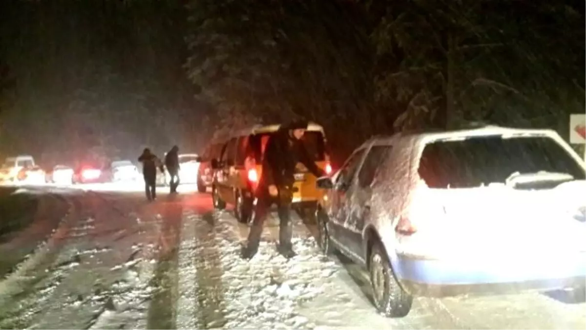 Uludağ Yolu Kar Yağışı Sebebiyle Kapandı