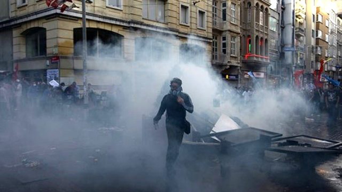 Ankara Barosu: Gaz Bombaları ve Toma\'larla Yapılan Saldırı Polis Terörü Olarak Kayıtlara Geçmelidir