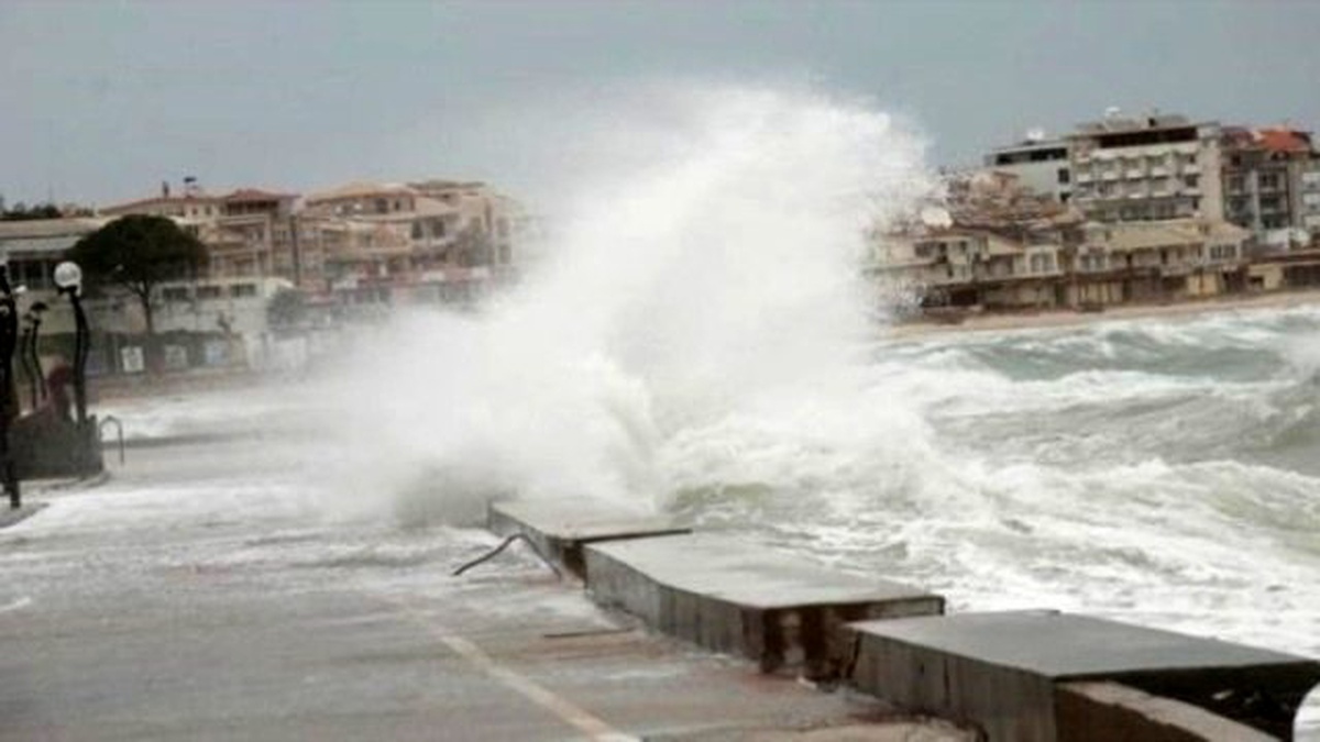Antalya Körfezi İçin Fırtına Uyarısı