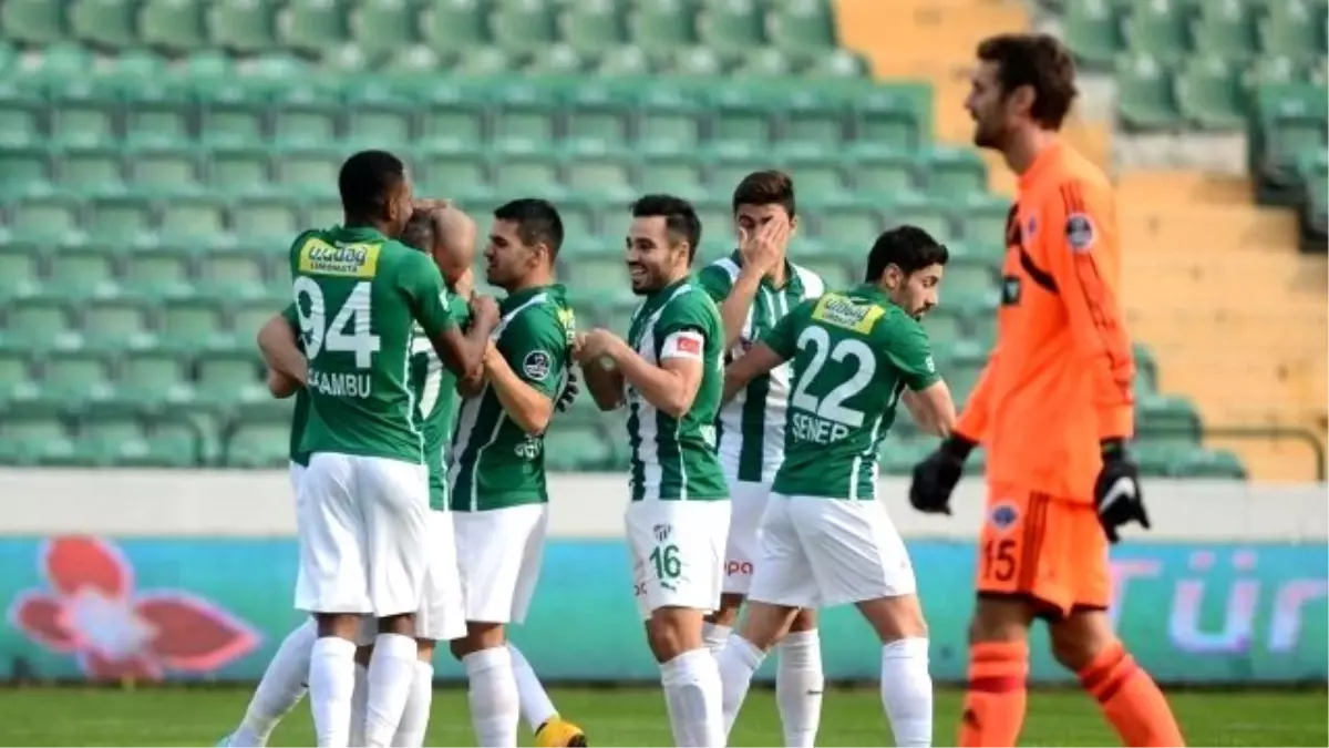 Bursaspor\'a UEFA\'dan 1 Yıl Ceza!