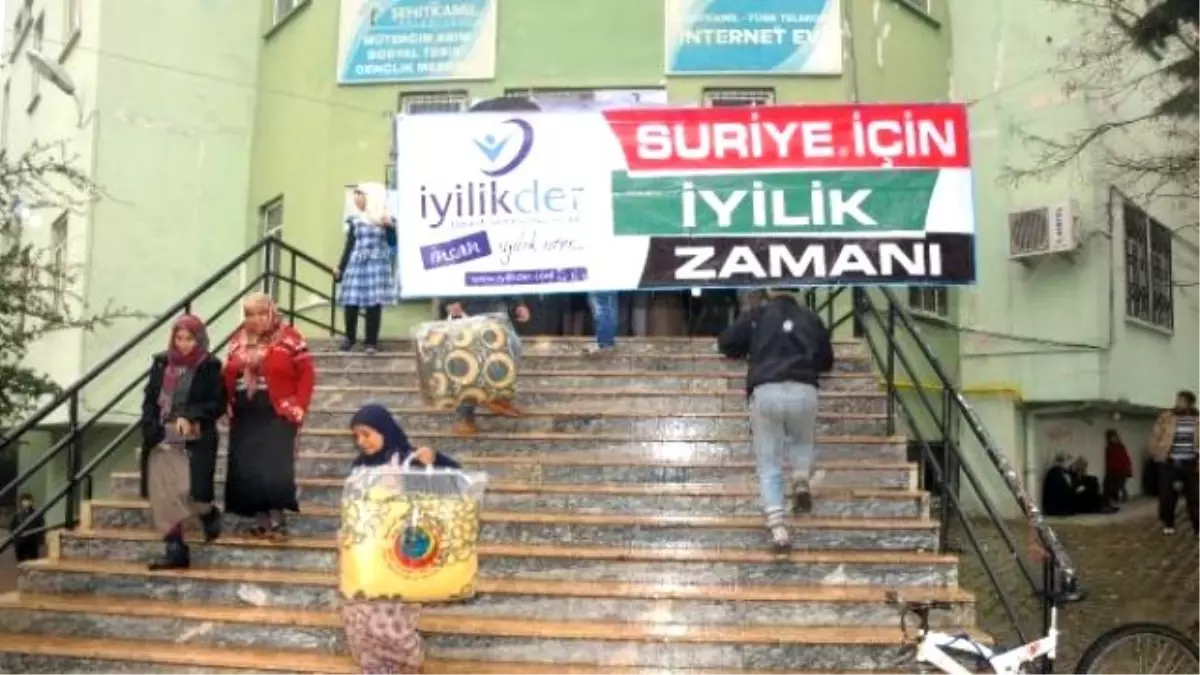 Gaziantep\'te 5 Bin Suriyeli\'ye Battaniye Yardımı