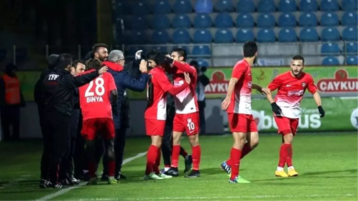 Gaziantespor, Çaykur Rizespor\'u 1-0 Yendi