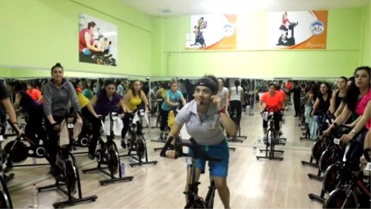 Kayseri\'de Spinning Ligi Heyecanı
