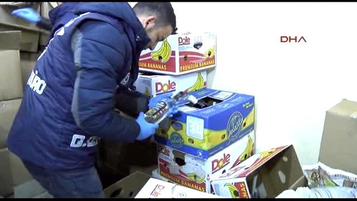Polisten Yılbaşı Öncesi Kaçak İçki Operasyonu...