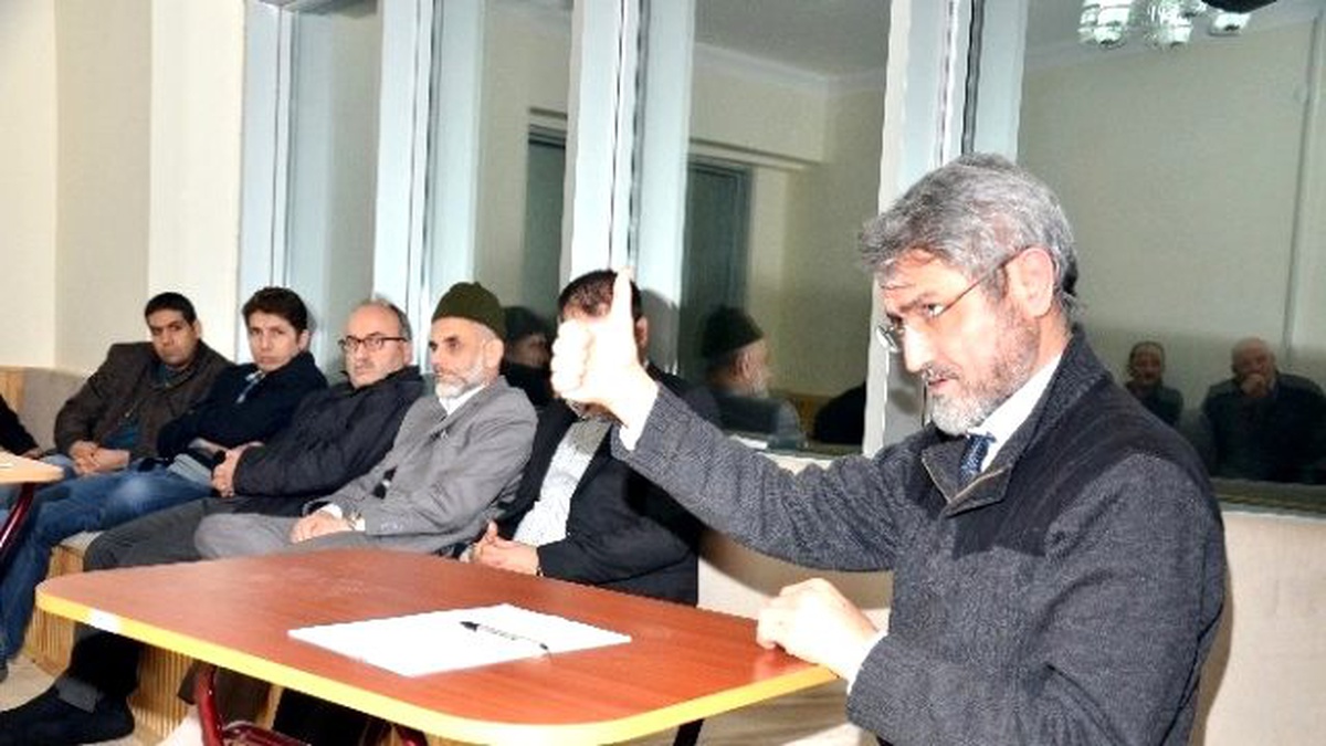 Şair-Yazar Lütfi Şahsuvaroğlu: "Muhsin Yazıcıoğlu Sanal Değil, Gerçek Bir Kahramandı"