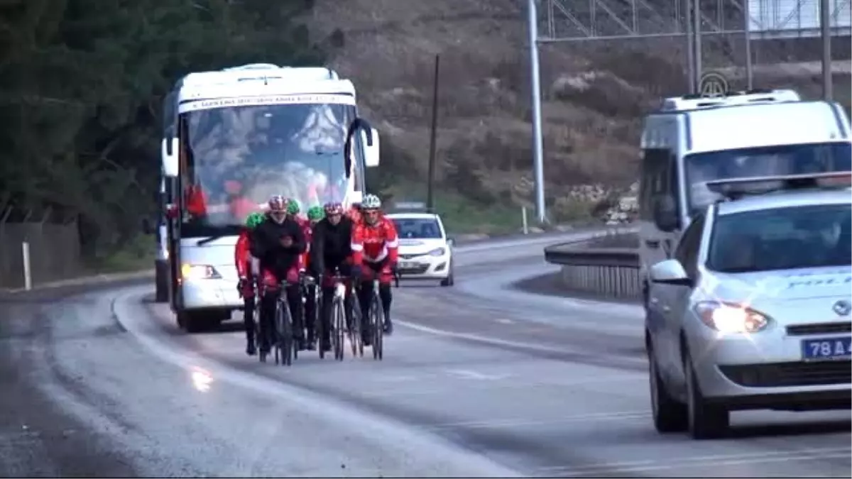 Sarıkamış Şehitlerini Anma Bisiklet Turu Sporcuları, Karabük\'e Ulaştı