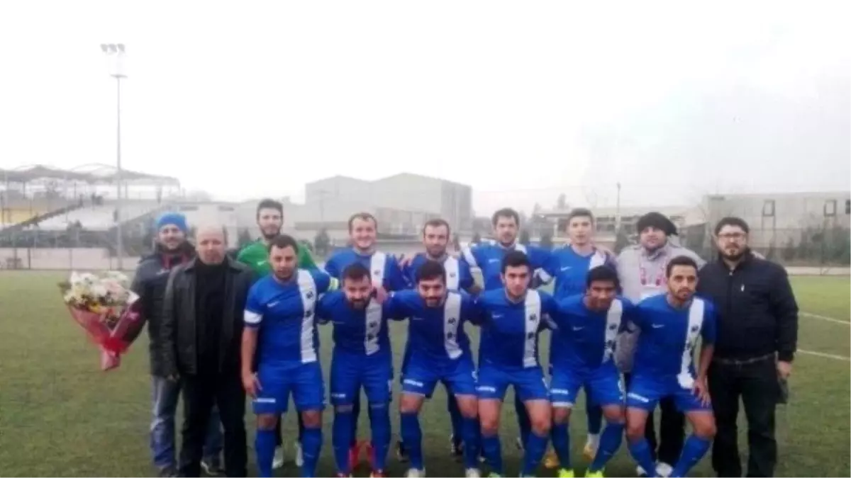 Yunusemre Belediyespor Devreyi Lider Bitirdi